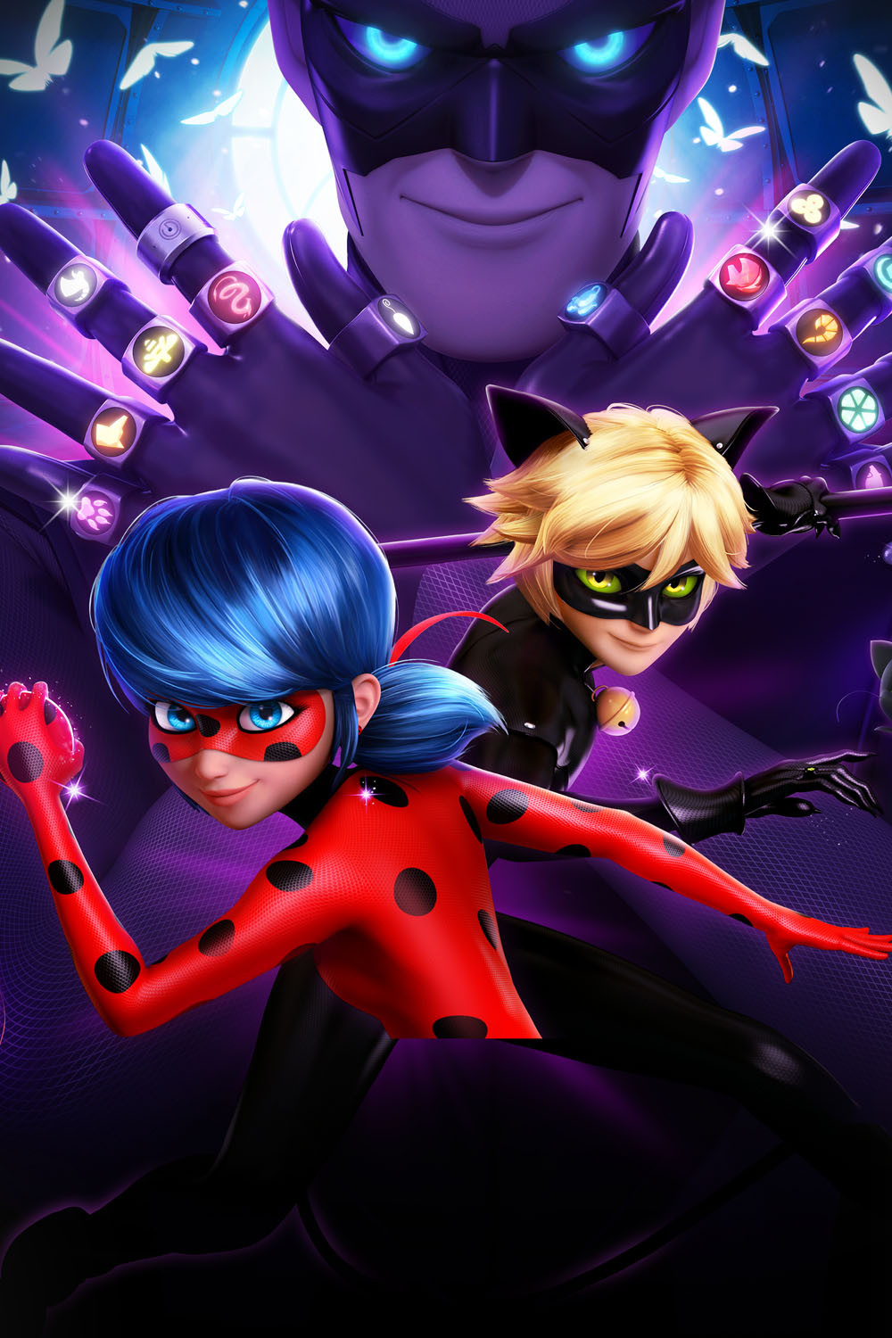 Ladybug et Chat Noir en tenue de super-héros prêts à l'action.